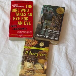 3 Books Mystery and Biography dragon tattoo horse whisper fiction paperback used